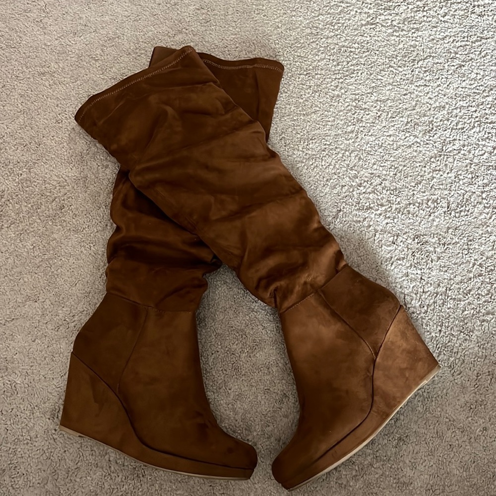 Wedge Knee High boots!